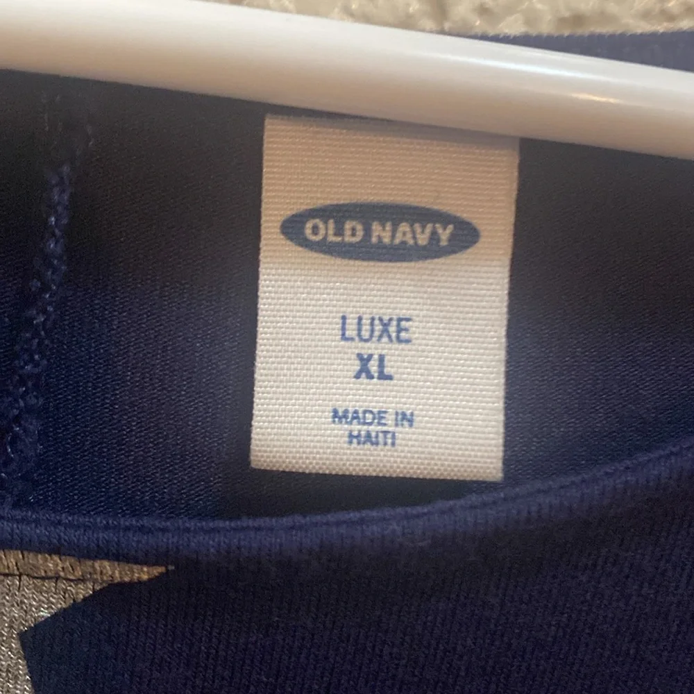 Old Navy Star print Sleeveless Top XL - Picture 3 of 4
